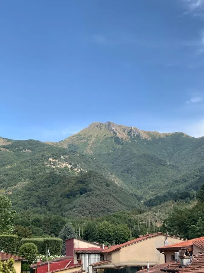 Casa La Wanda - Camaiore Toscana - 2 Bedroom & Terrace Apartment